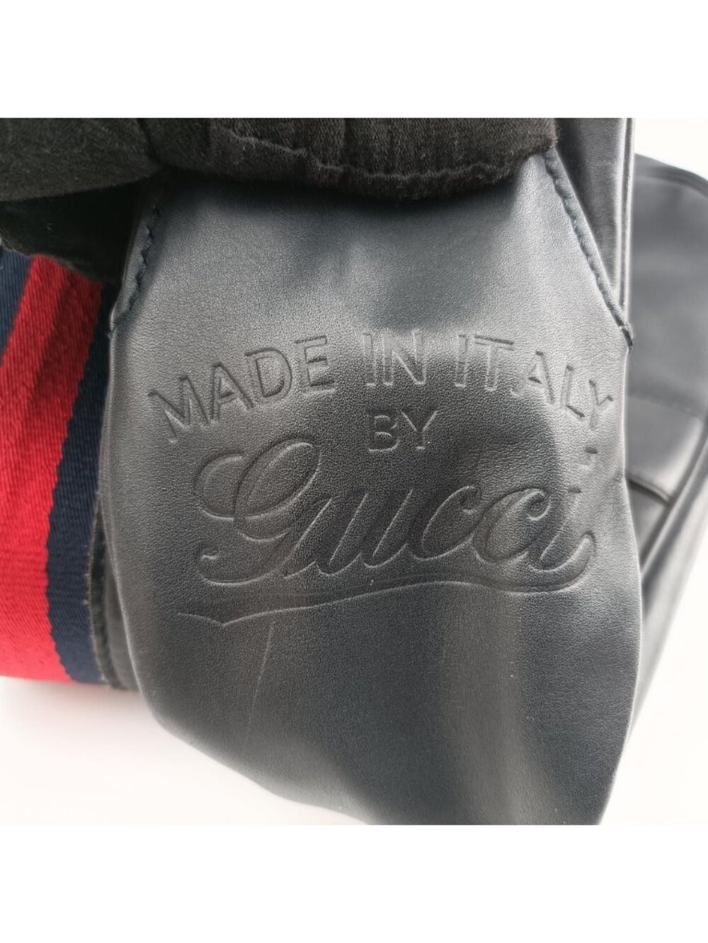 ★SOLD★ Gucci Messenger Black Leather - Picture 14 of 15